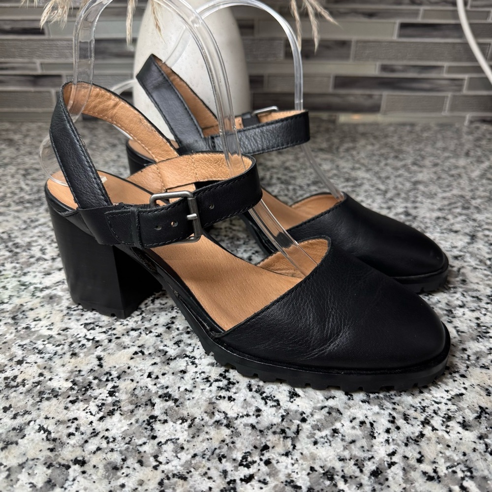 Madewell Black Ankle Strap Block Heels. Size 8.5 EUC - Picture 2 of 11
